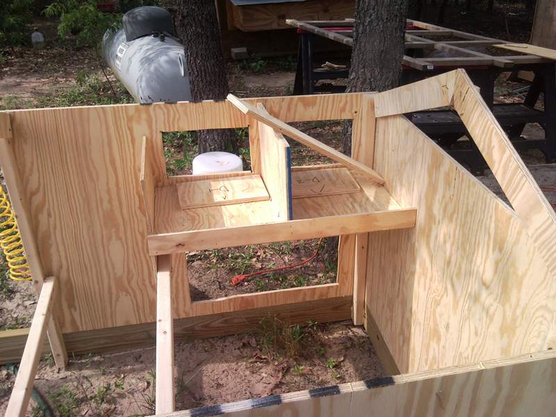 th_coop_build_30.jpg